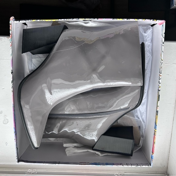 Jeffrey Campbell patent leather boot - Picture 5 of 6